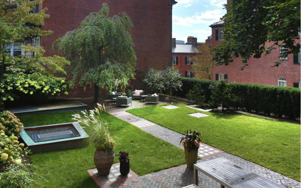 Real Estate New England Living